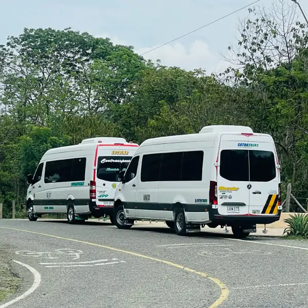 van-cootraespeciales-4